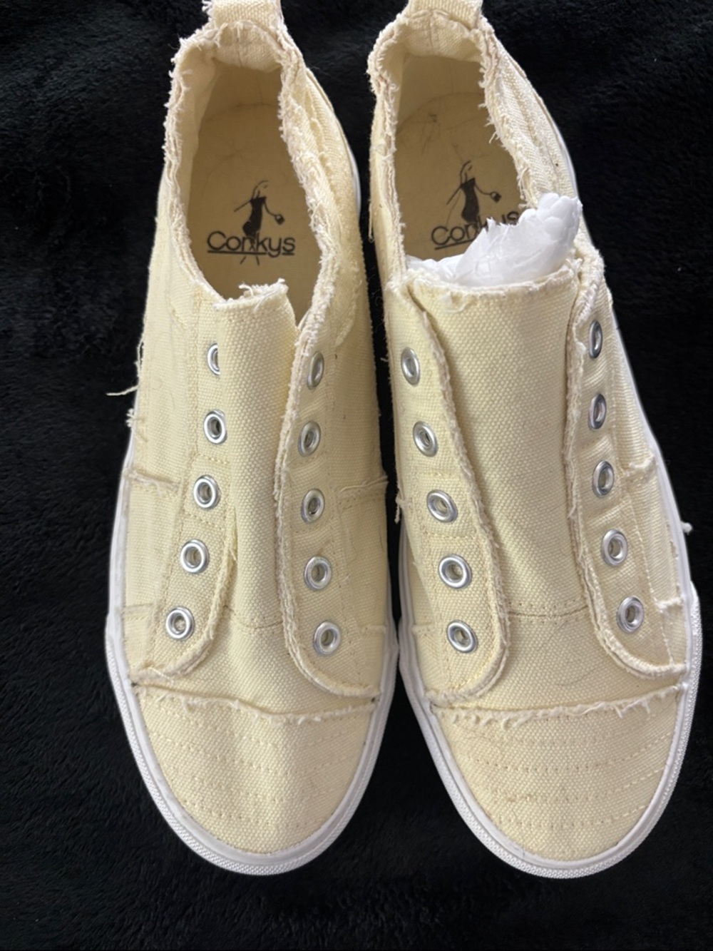 Corkys Cream Canvas Frayed Slip-On Sneakers